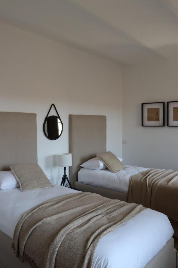 Bed and Breakfast Les Arcs Agrate Conturbia Exterior foto