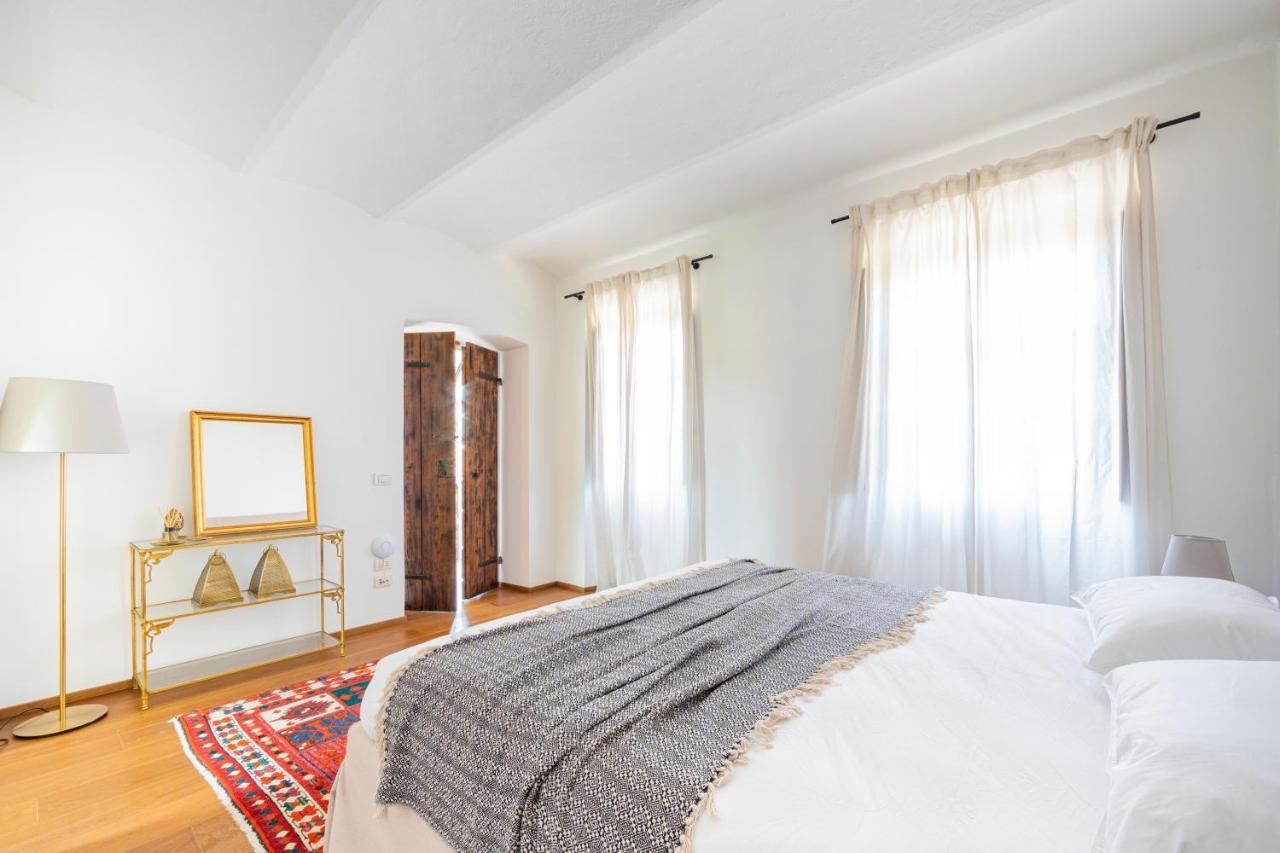 Bed and Breakfast Les Arcs Agrate Conturbia Exterior foto